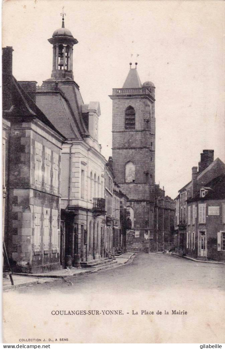 89 - Yonne -  COULANGES Sur YONNE -  La Place De La Mairie - Coulanges Sur Yonne