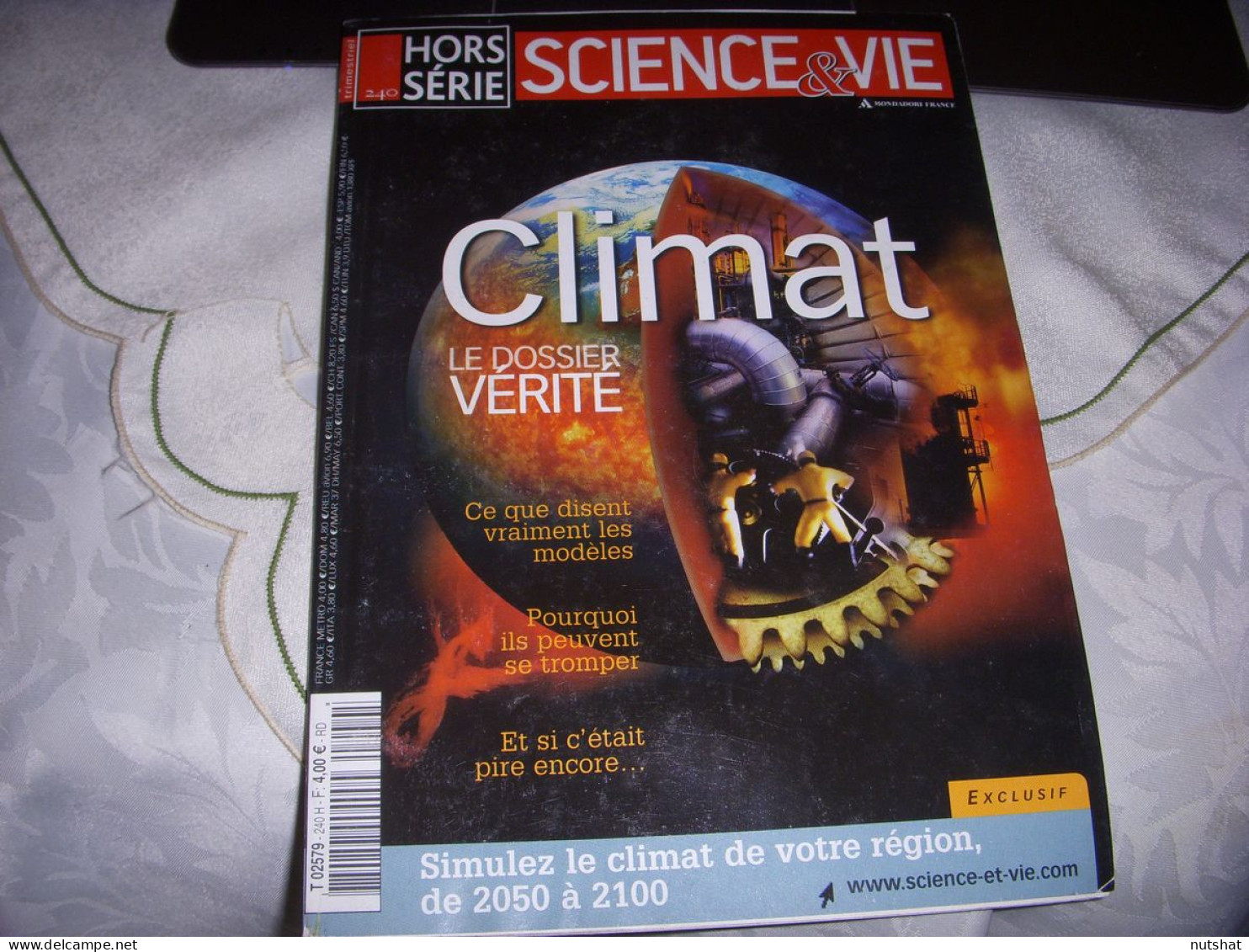 SCIENCE & VIE HORS SERIE 240 09.2007 CLIMAT SIMULEZ Votre REGION De 2050 A 2100 - Sciences