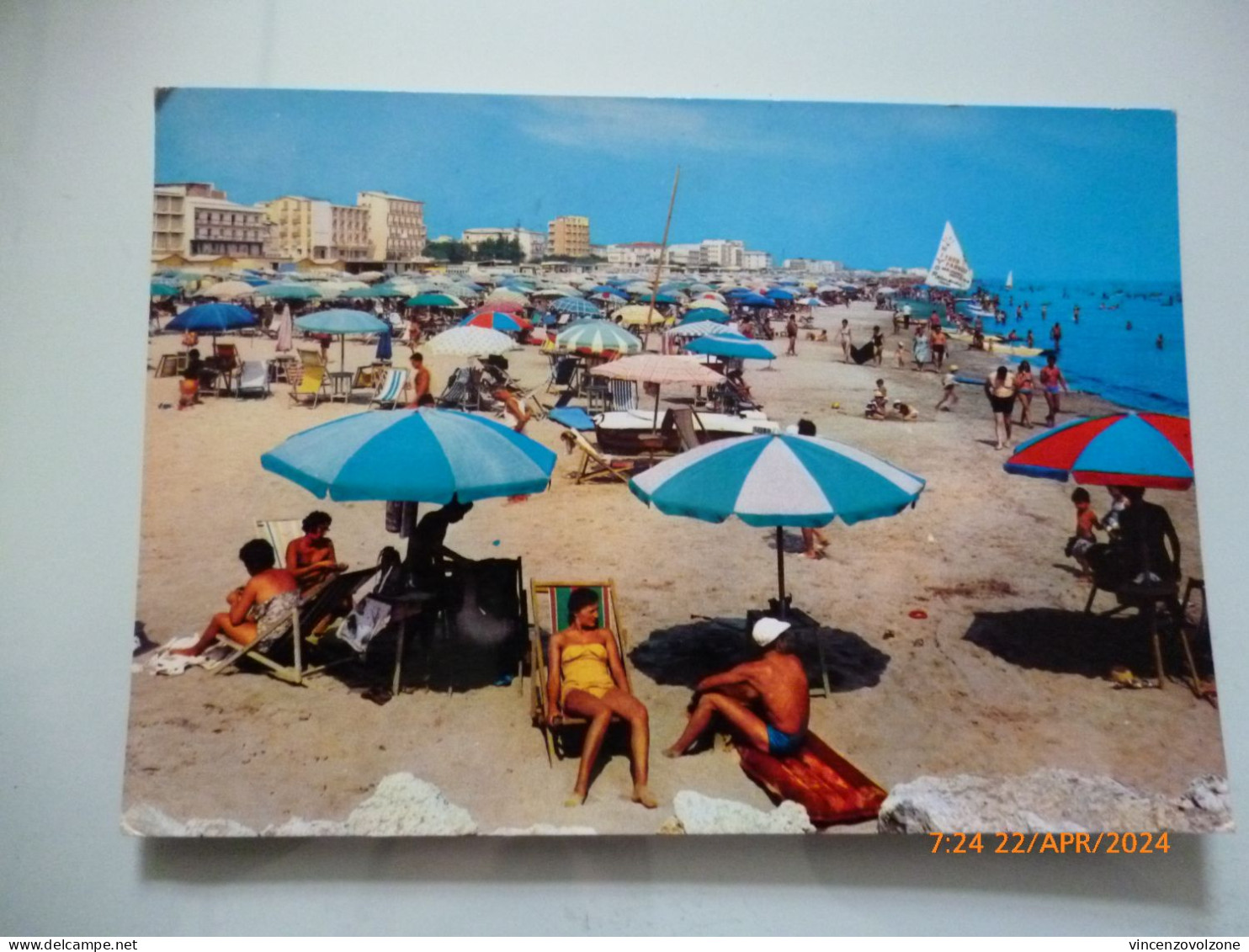 Cartolina Viaggiata "MILANO MARITTIMA Spiaggia" 1964 - Ravenna