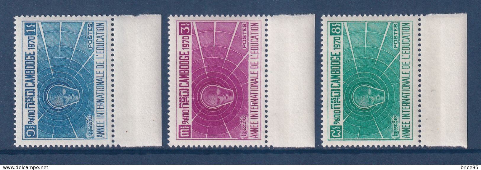 Cambodge - YT N° 255 à 257 ** - Neuf Sans Charnière - 1970 - Cambodia