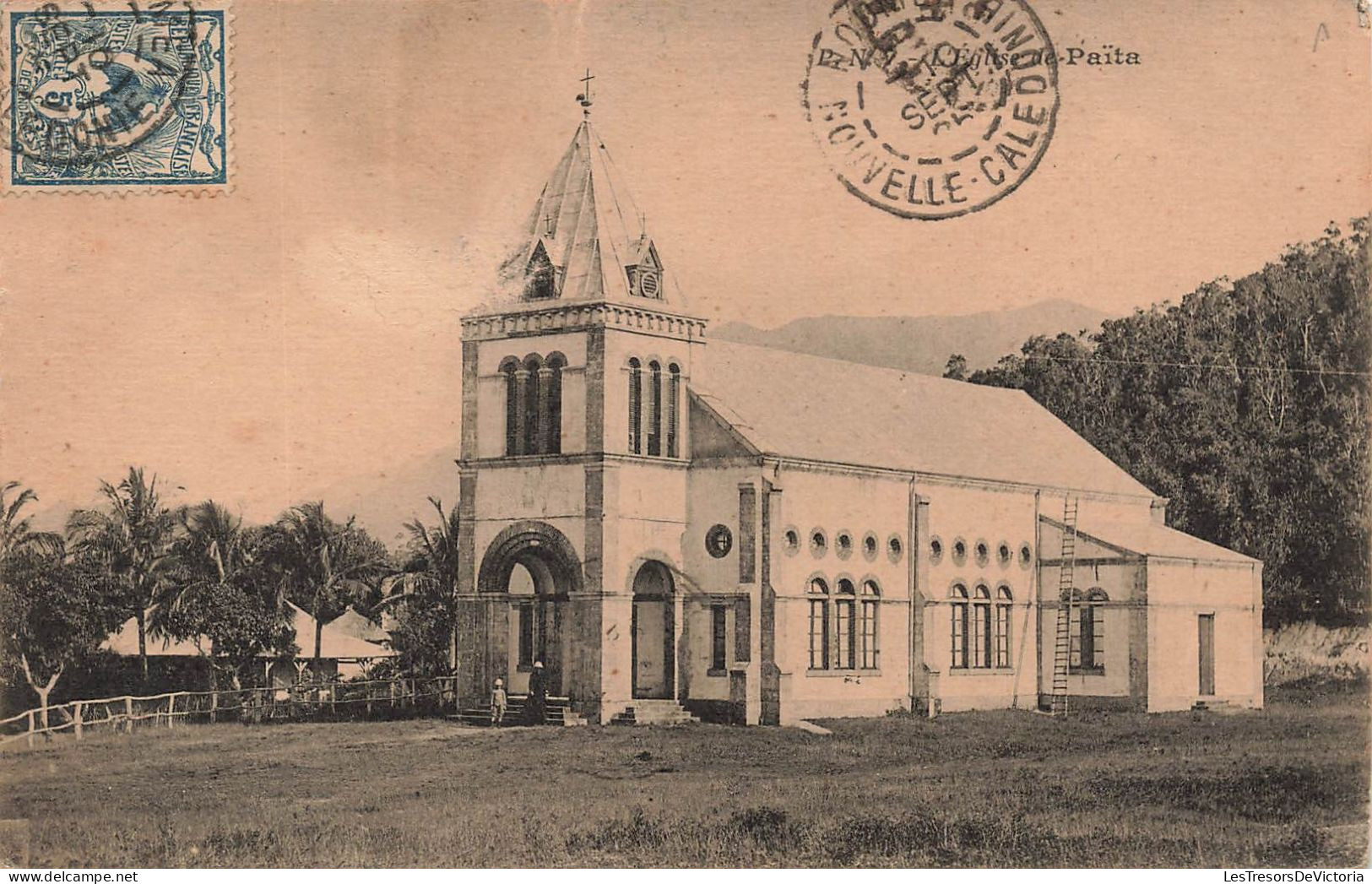 BATIMENTS ET ARCHITECTURE - L'église De Païta - Carte Postale Ancienne - Eglises Et Cathédrales