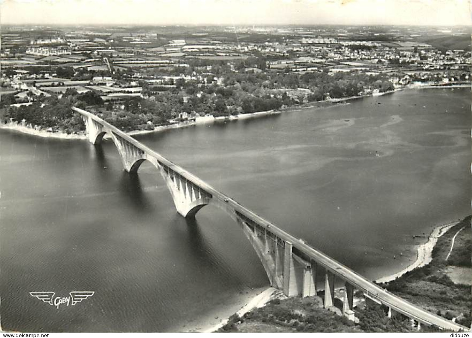 29 - Plougastel Daoulas - Le Pont - Vue Aérienne - CPSM Grand Format - Voir Scans Recto-Verso - Plougastel-Daoulas