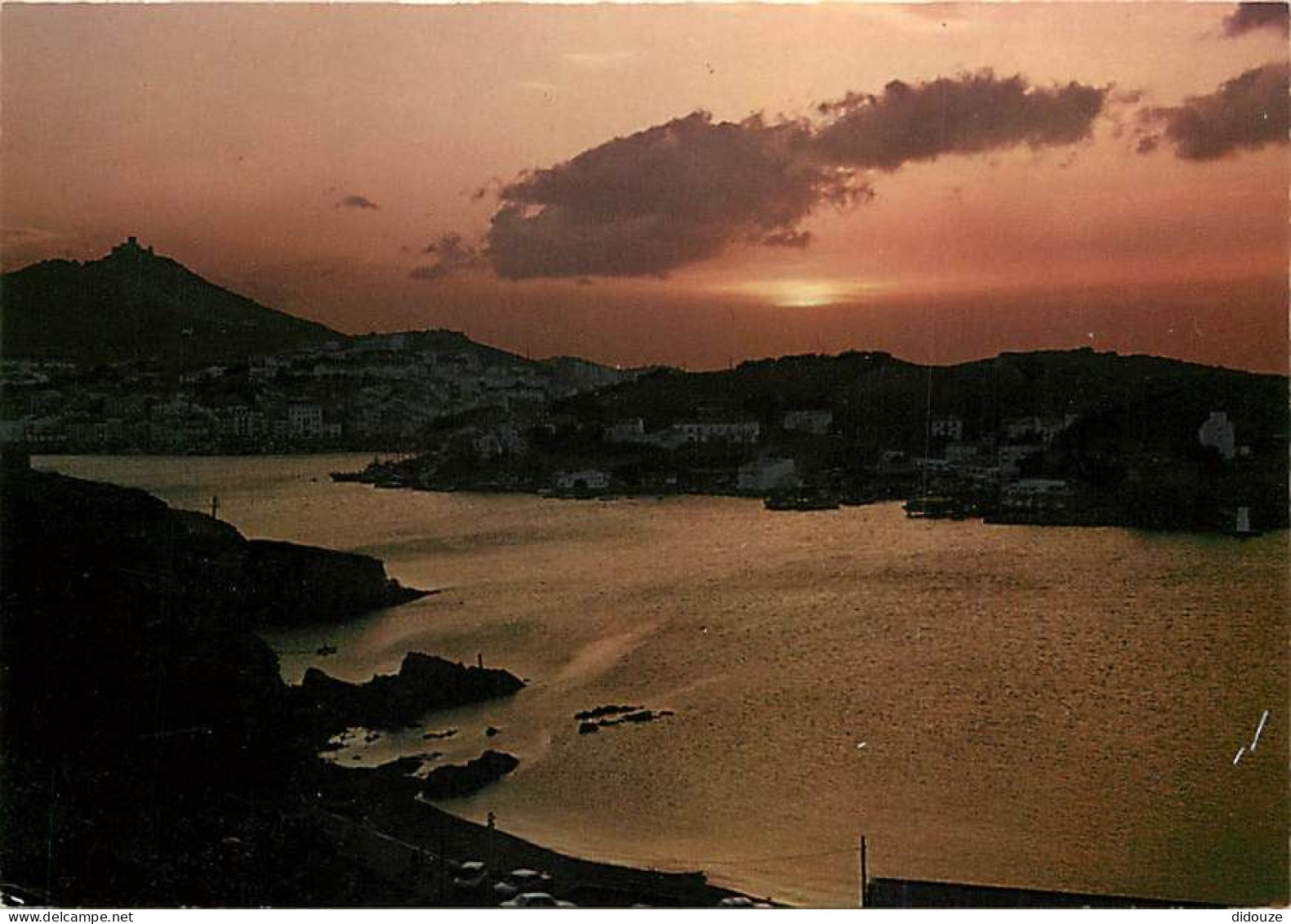 66 - Port Vendres - Coucher De Soleil - CPM - Voir Scans Recto-Verso - Port Vendres