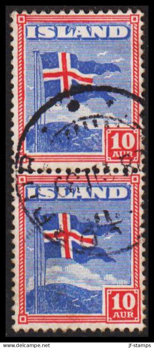 1939. ISLAND. Icelandic Flag. 10 Aur Blue/red In Pair.  (Michel 212A) - JF545150 - Gebruikt