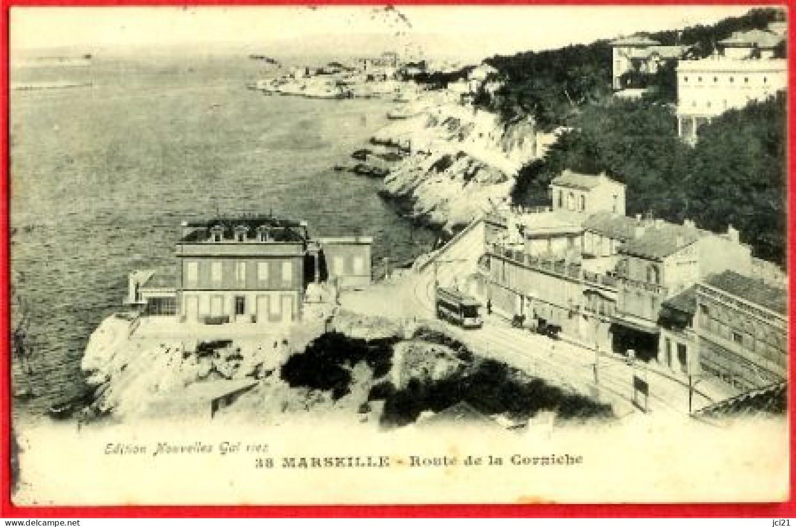 13 - MARSEILLE -- ROUTE DE LA CORNICHE - CPA ANIMÉE (380)_CP67 - Endoume, Roucas, Corniche, Playas