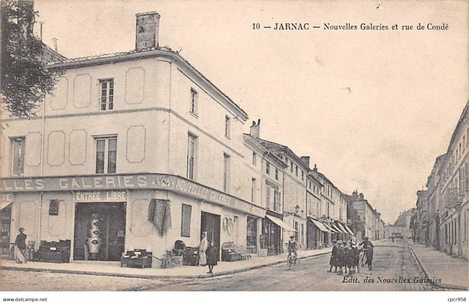 16 - Jarnac - SAN21468 - Nouvelles Galeries Et Rue De Condé - Jarnac