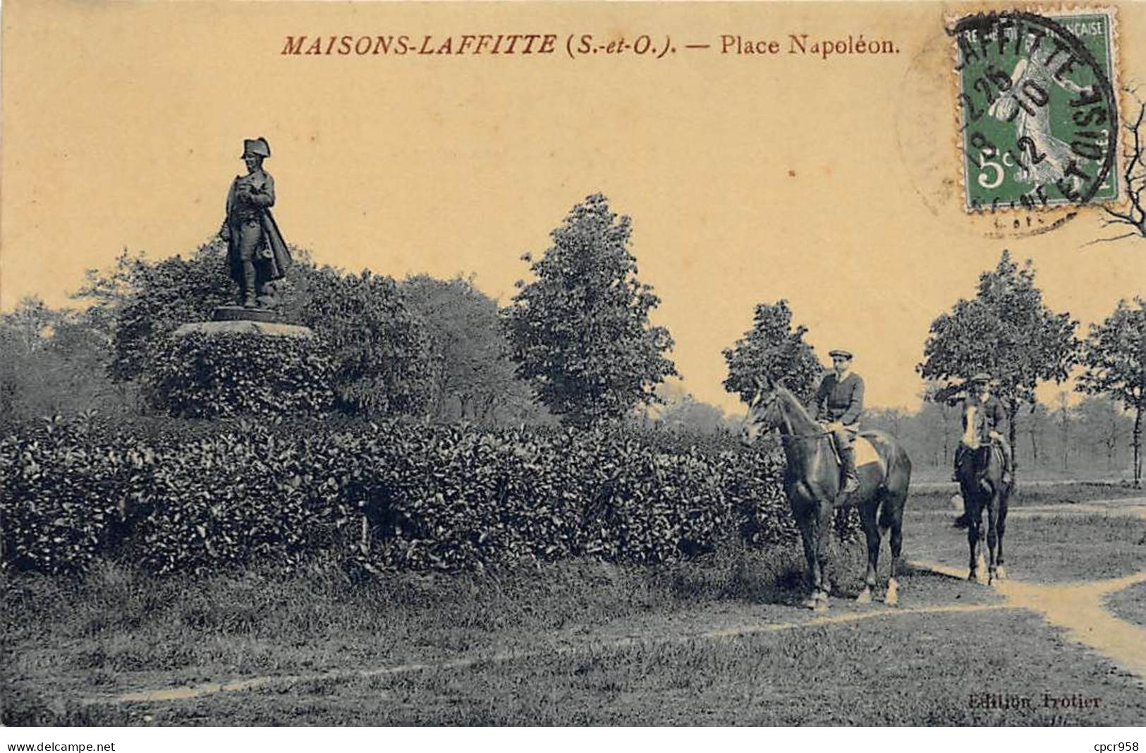 78 - MAISONS LAFFITTE - SAN24408 - Place Napoléon - Maisons-Laffitte