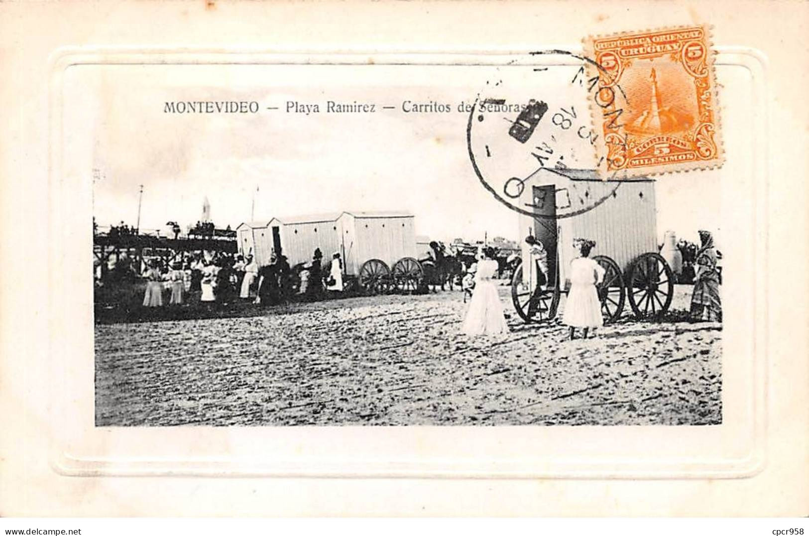 Uruguay - N°79054 - MONTEVIDEO - Playa Ramirez - Carritos De Senoras  - Carte Avec Bel Affranchissement - Uruguay