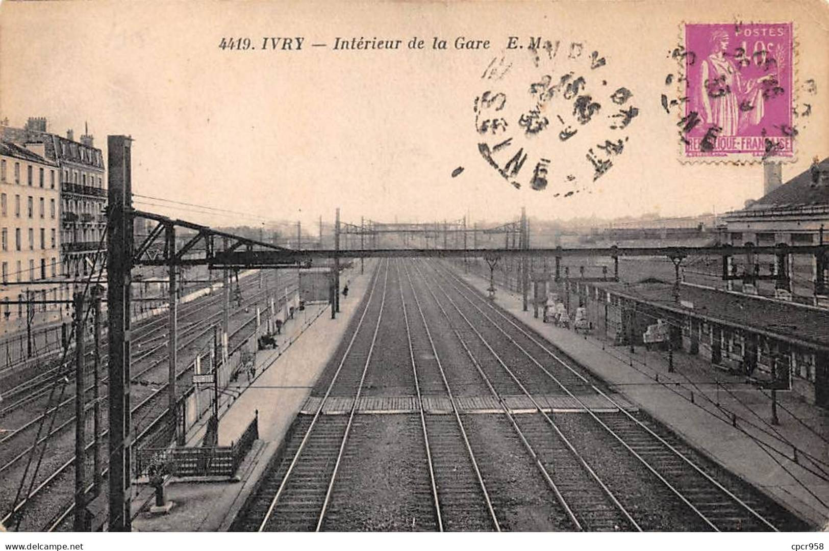 94 - Ivry - SAN22541 - Intérieur De La Gare - Ivry Sur Seine
