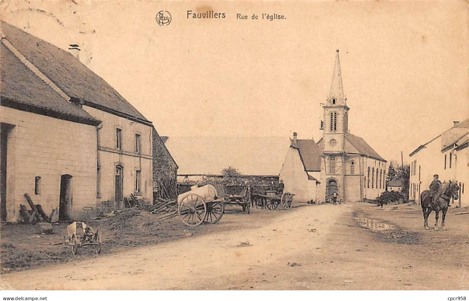 BELGIQUE - FAUVILLERS -  SAN26419 - Rue De L'Eglise - Pli - Fauvillers