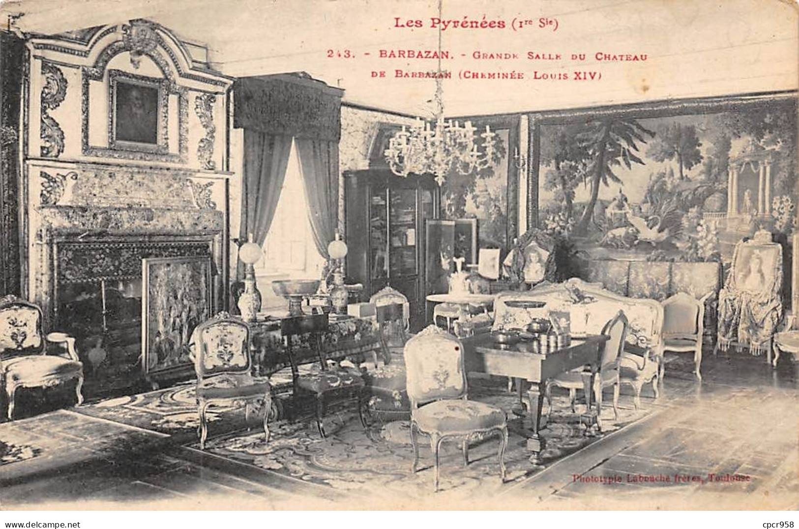 31 - BARBAZAN - SAN27854 - Grande Salle Du Château - Cheminée Louis XIV - Barbazan