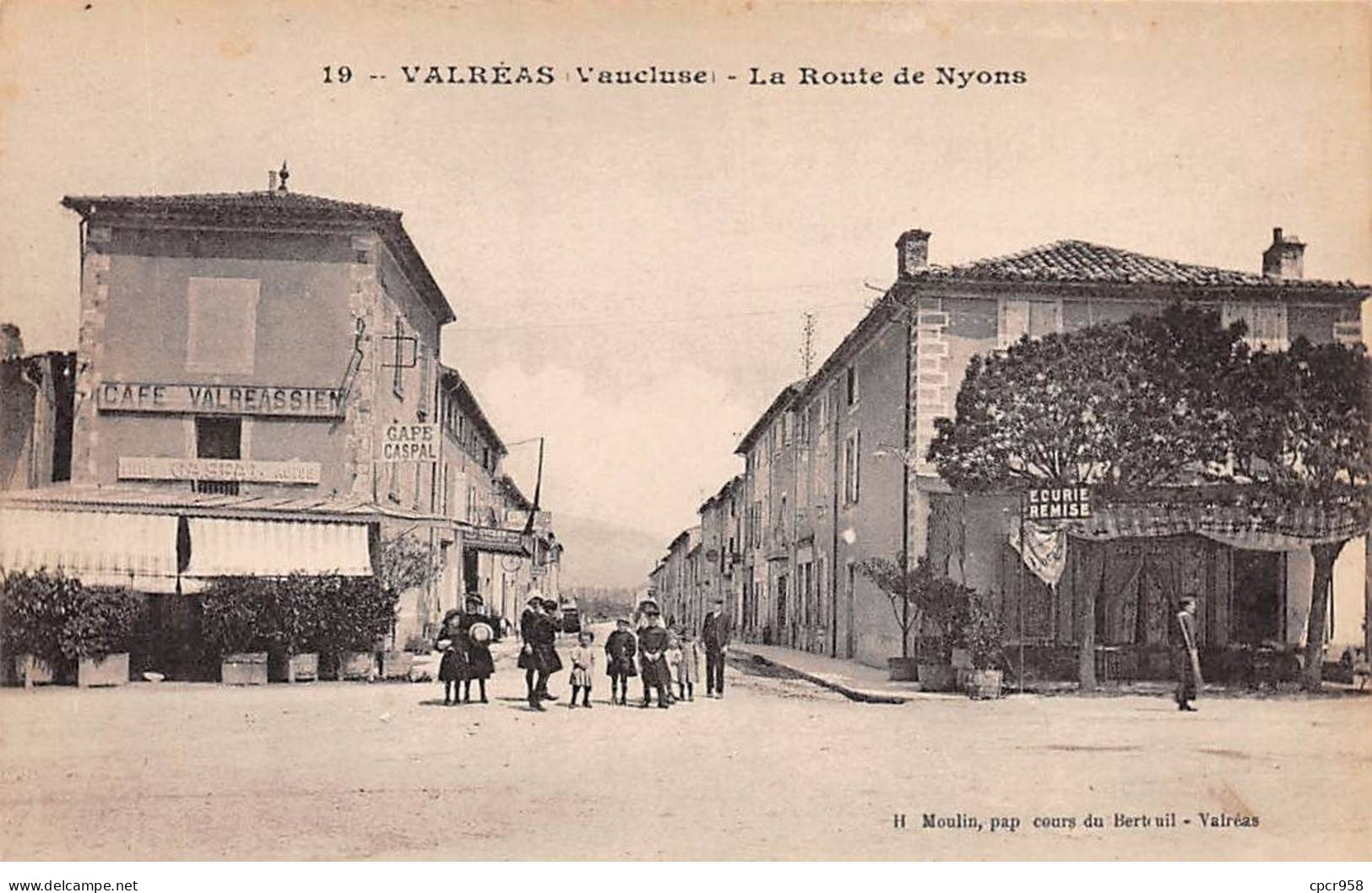 84 - VALREAS - SAN30062 - La Route De Nyons - Valreas