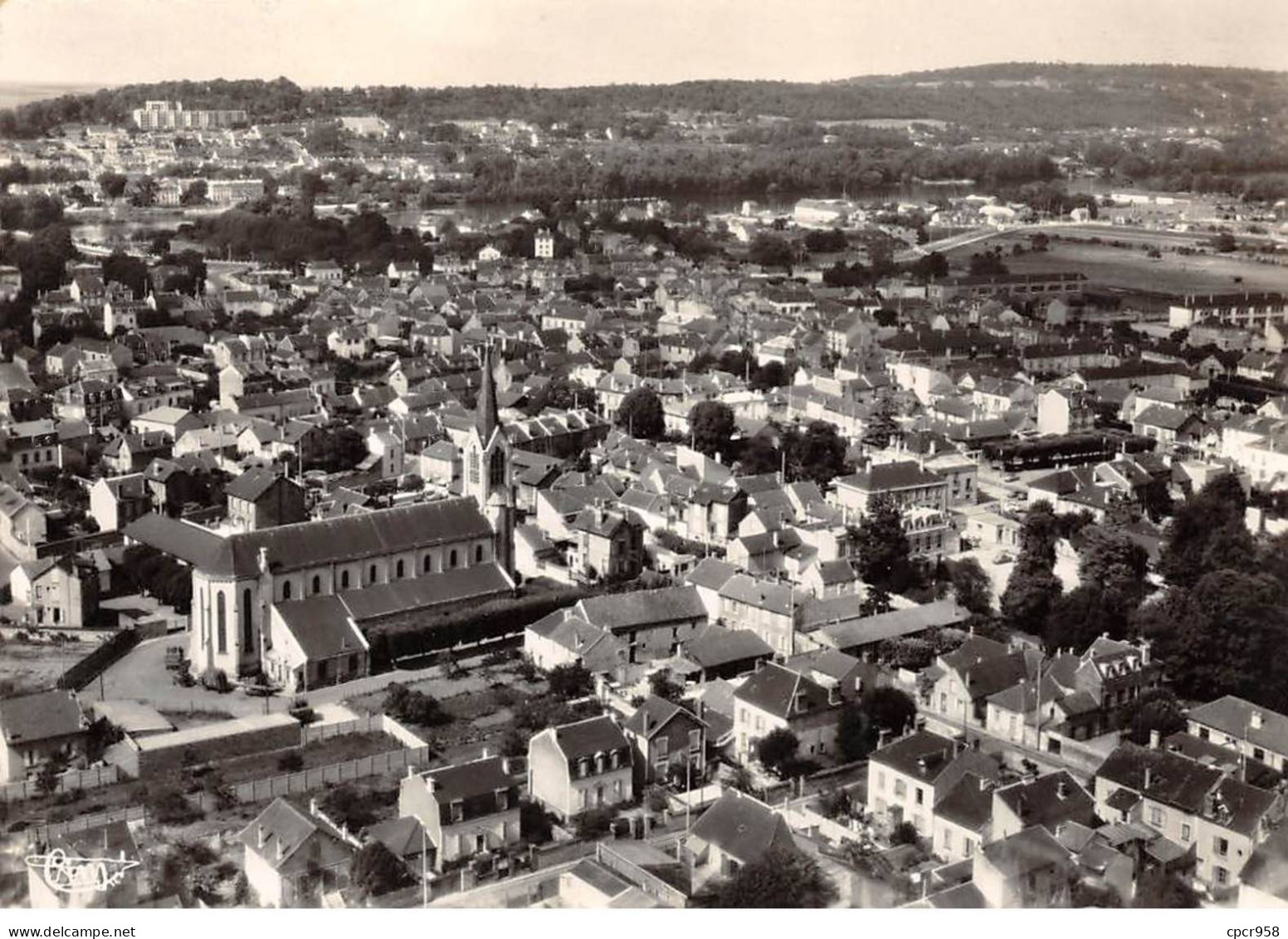 78 - LES MUREAUX - SAN29285 - Vue Aérienne - La Vieille Ville - CPSM 15X10cm - Les Mureaux