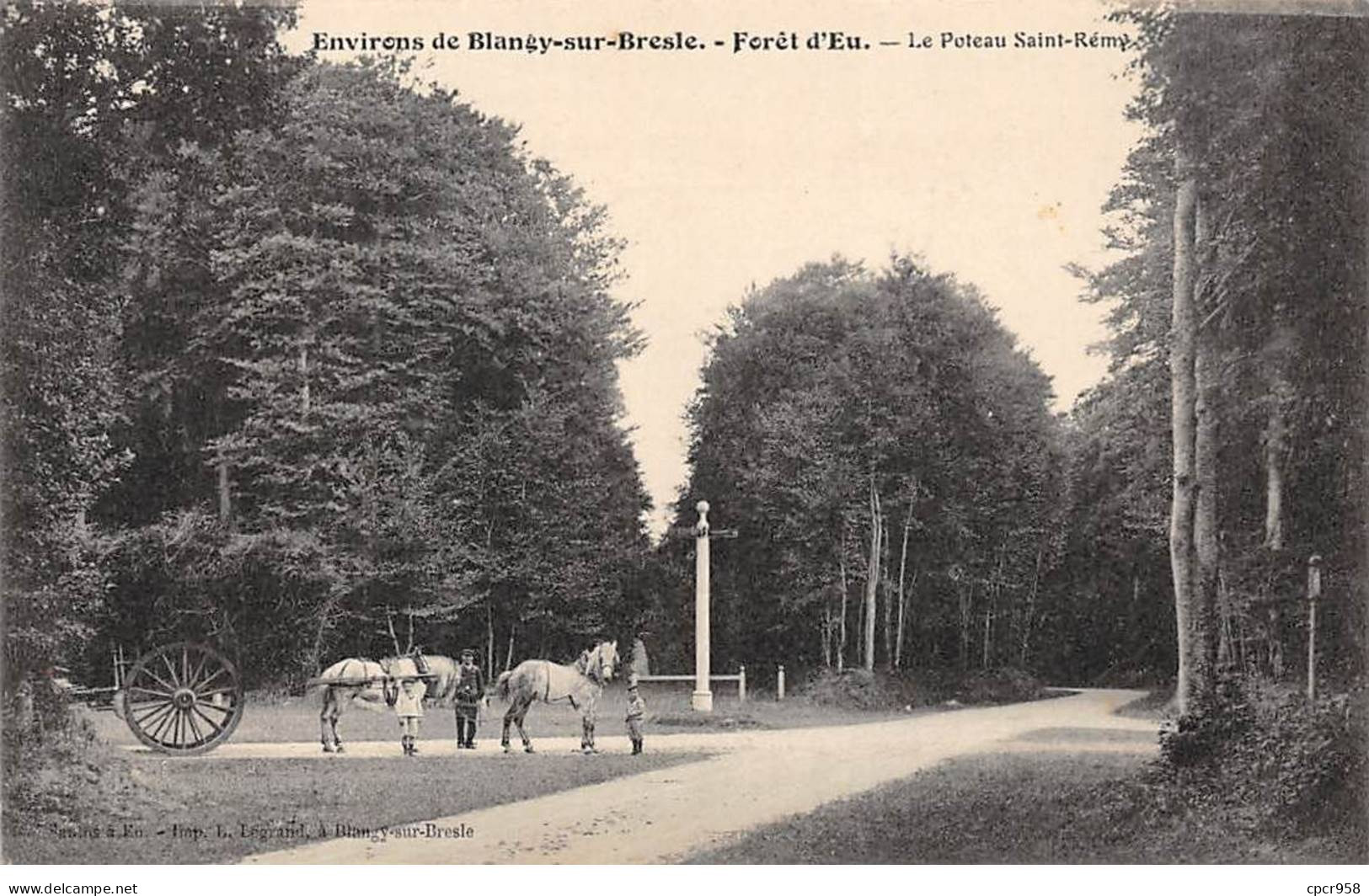 76 - BLANGY SUR BRESLE - SAN32530 - Forêt D'Eu - Le Poteau Saint Rémy - Blangy-sur-Bresle