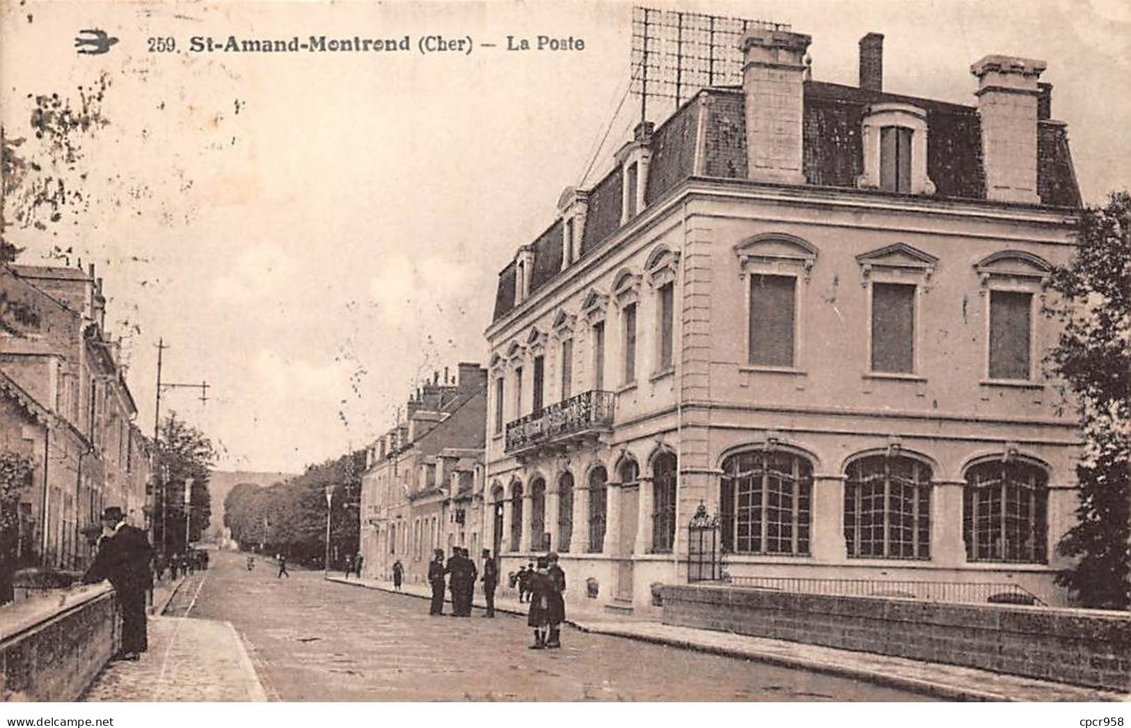 18 - ST AMAND MONTROND - SAN25233 - La Poste - Saint-Amand-Montrond