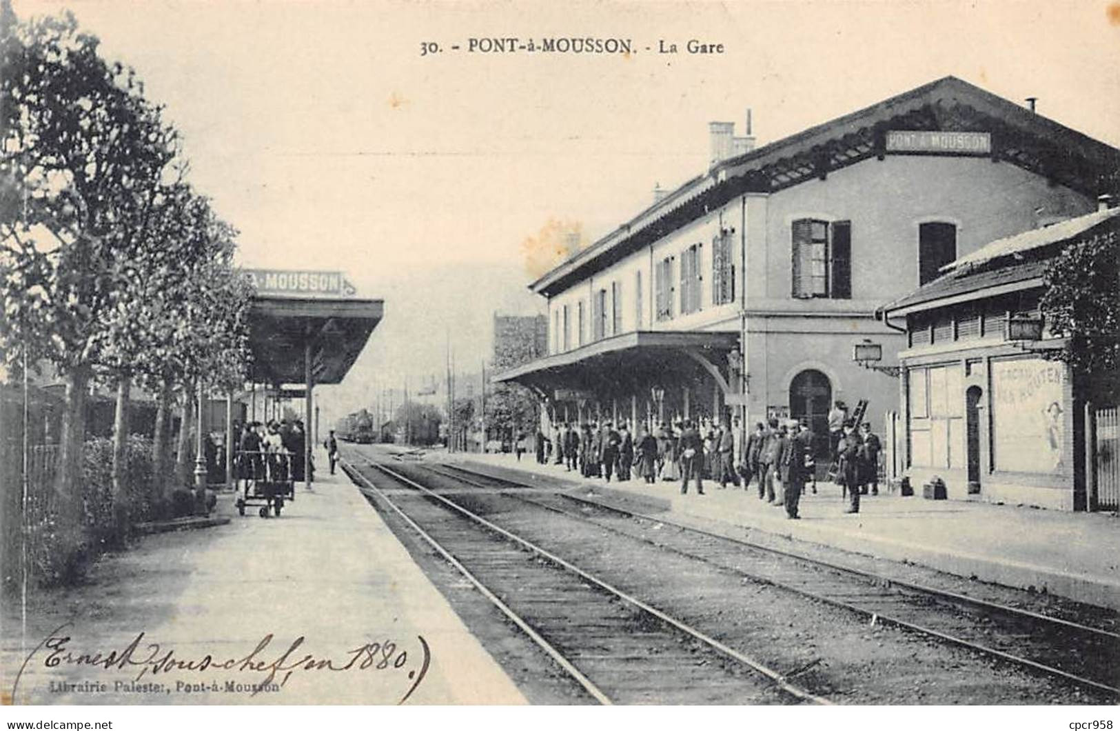 54 - PONT A MOUSSON - SAN32152 - La Gare - Train - En L'état - Pont A Mousson