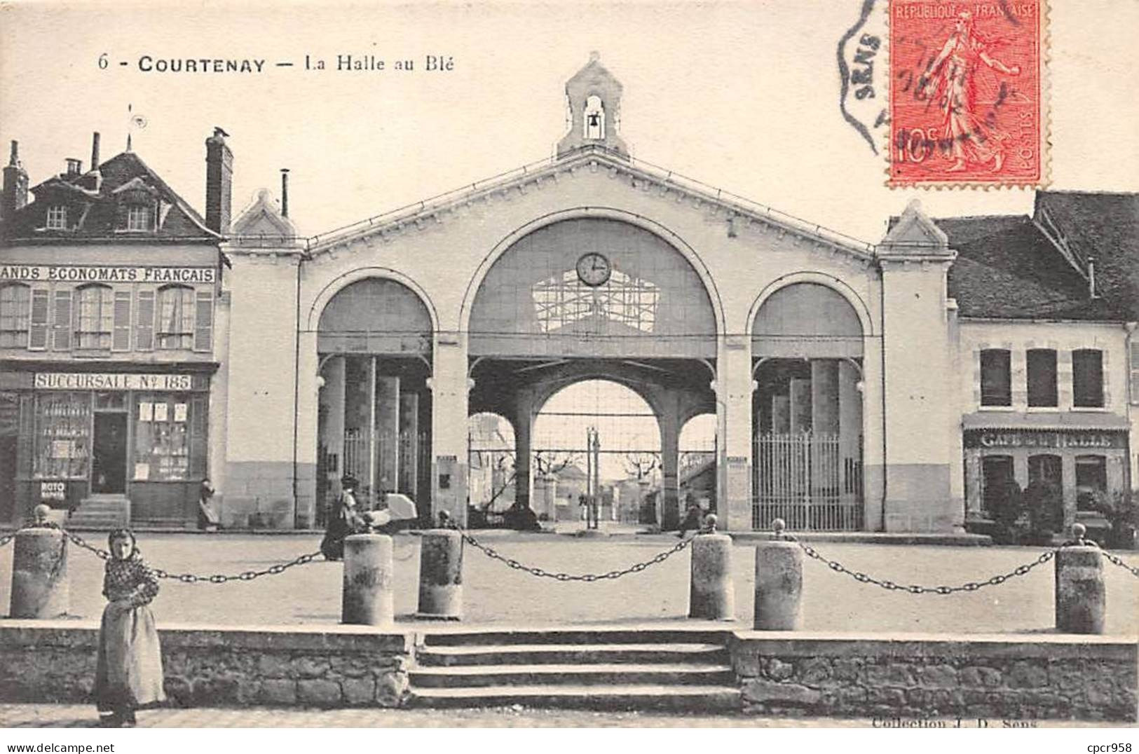 45 - COURTENAY - SAN25434 - La Halle Au Blé - Courtenay