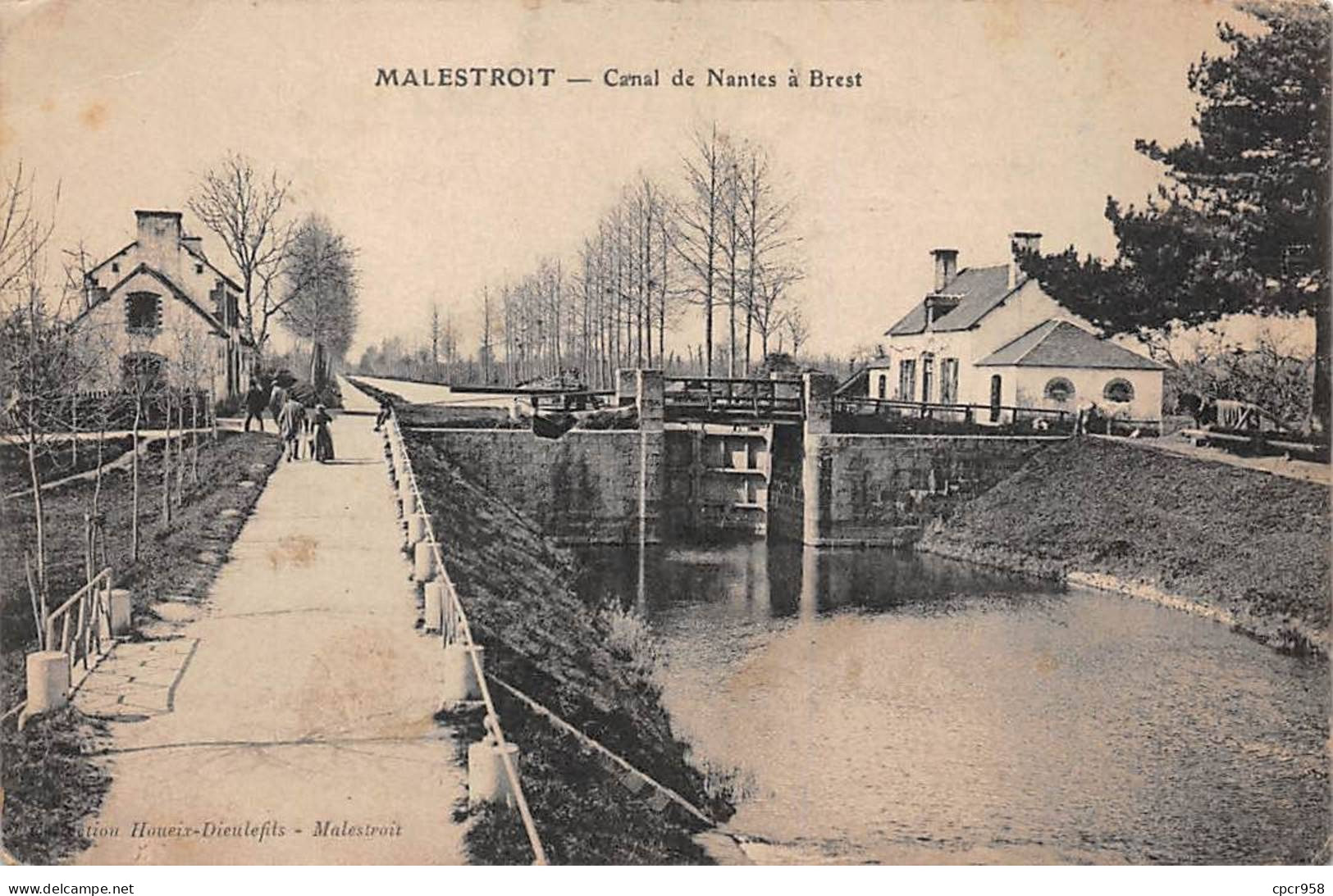 56.AM17270.Malestroit.Canal De Nantes à Brest - Malestroit