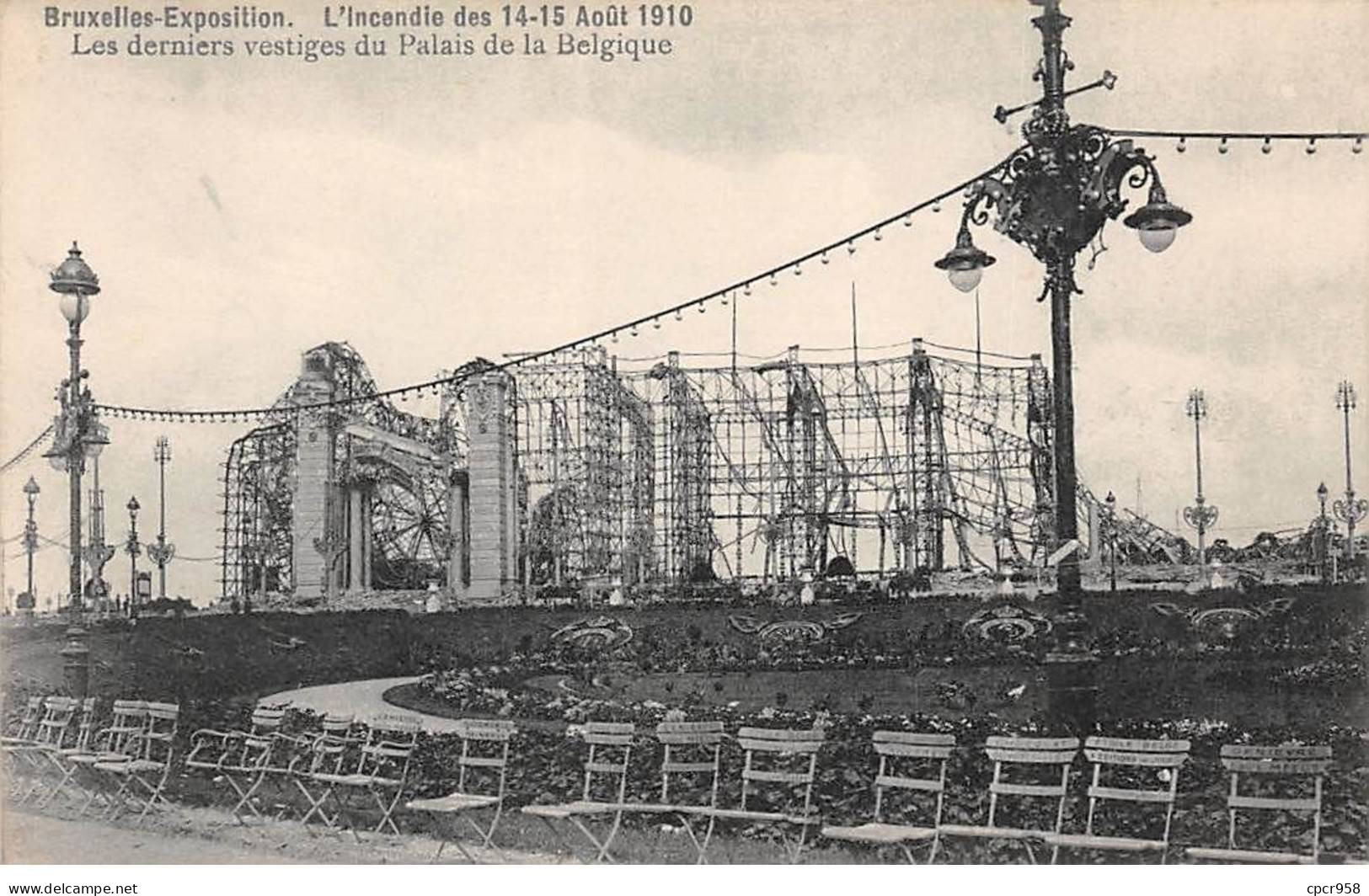 BELGIQUE - SAN40813 - BRUXELLES Exposition - L'incendie Des 14-15-Août 1910 - Les Derniers Vestiges Du Palais - Bruxelles-ville