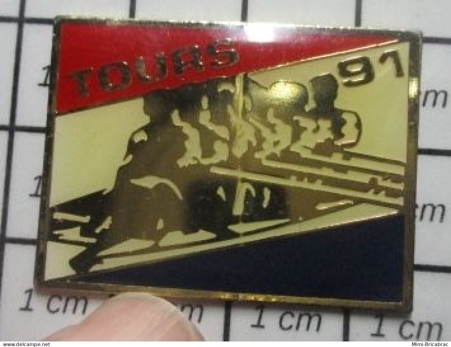 3417 Pin's Pins / Beau Et Rare / SPORTS /  AVIRON TOURS 1991 - Rowing