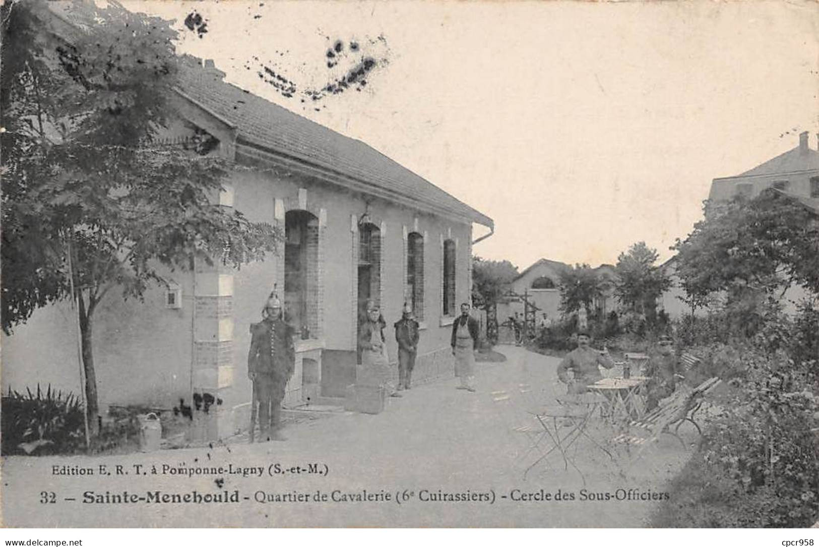 51 - SAINTE MENEHOULD - SAN33268 - Quartier De Cavalerie - Cercle Des Sous Officiers - Sainte-Menehould