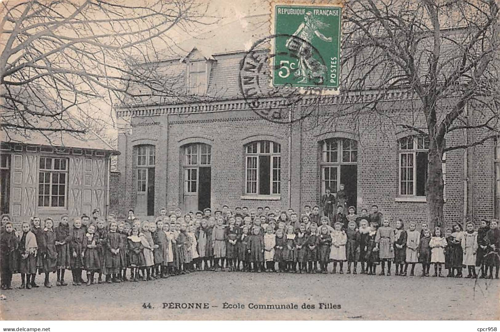 80 - PERONNE - SAN33646 - Ecole Communale Des Filles - Pli - Peronne