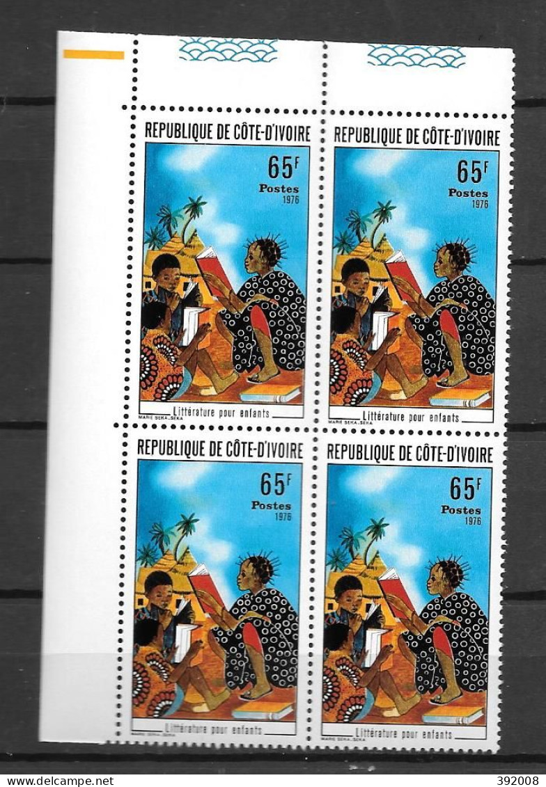 1976 - N° 405**MNH - Littérature Pour Enfants - Bloc De 4 - 2 - Côte D'Ivoire (1960-...)