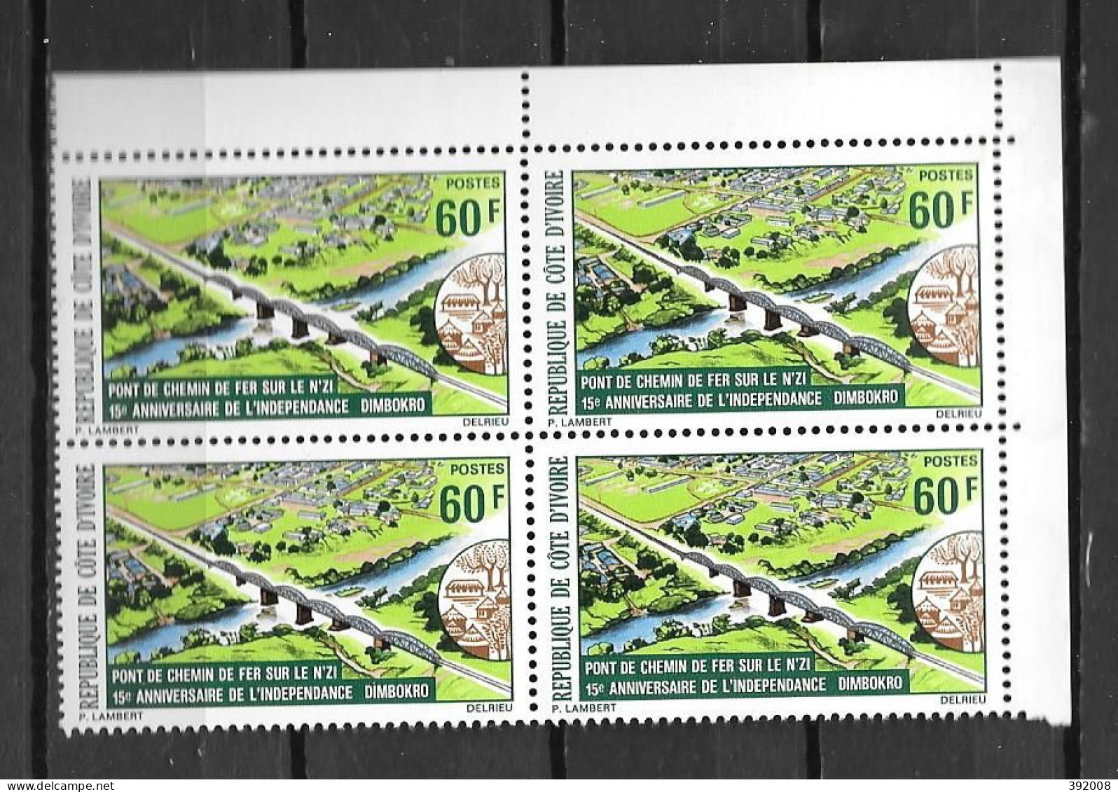 1975 - N° 394**MNH - 15 Ans Indépendance - Bloc De 4 - 3 - Costa D'Avorio (1960-...)