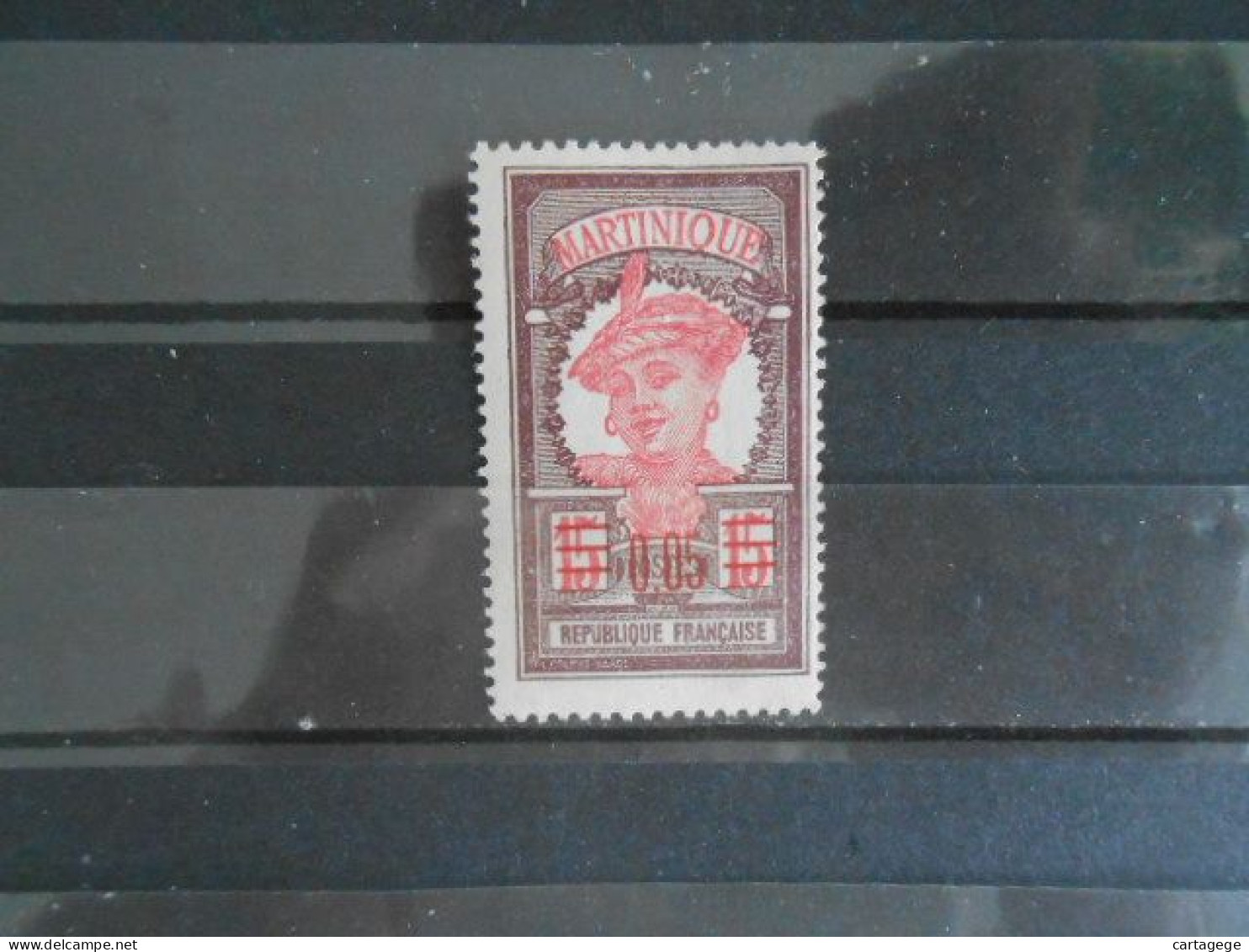MARTINIQUE YT 88 MARTINIQUAISE 5c. S. 15c. (66)* - Unused Stamps