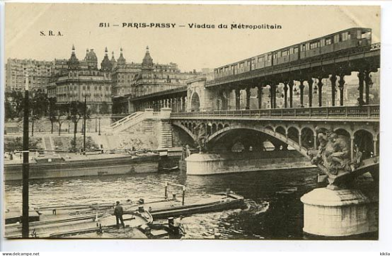 CPA  9 X 14  PARIS-Passy  Viaduc Du Métropolitain   Rame Passant Au Dessus Des Péniches - Pariser Métro, Bahnhöfe