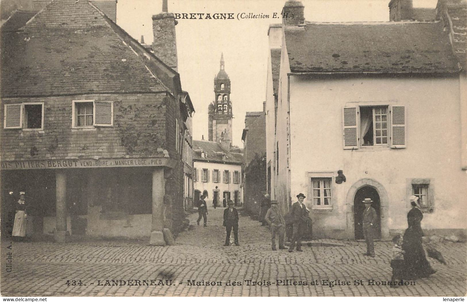 D7676 Landerneau Maison Des Trois Piliers - Landerneau