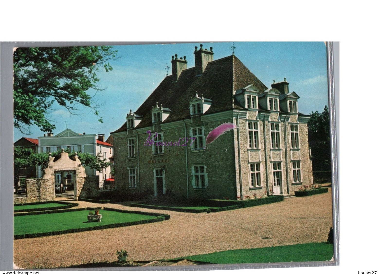 SAUVERETTE DE BEARN 64 - L'Hôtel De Ville Vue Genrale  Carte Vierge - Sauveterre De Bearn