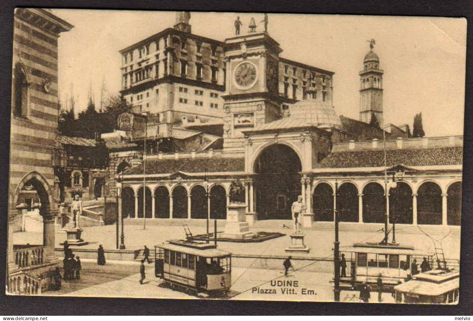 1920ca.-Udine Piazza Vittorio Emanuele Tram In Primo Piano - Udine