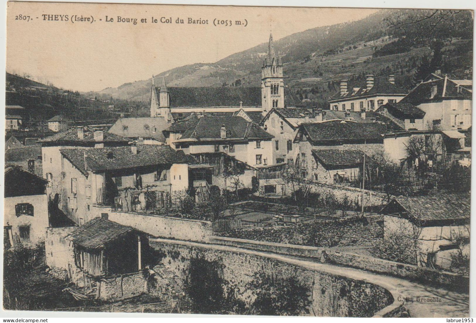 Theys - Le Bourg    (G.2490) - Theys
