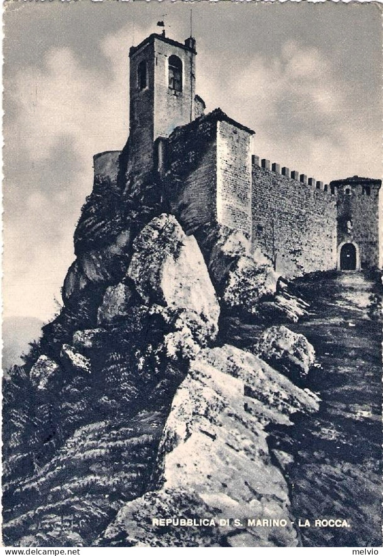 1951-San Marino Cartolina La Rocca Affrancata Con L.5 Stemma - Covers & Documents