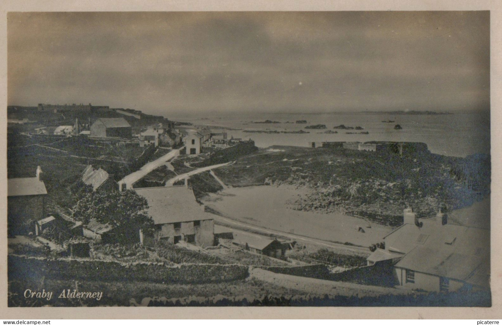 Crabby Bay, Alderney - Real Photograph - (Note- Postcard Is Titled As "Craby", Using An Earlier Spelling)- Ile Aurigny - Alderney