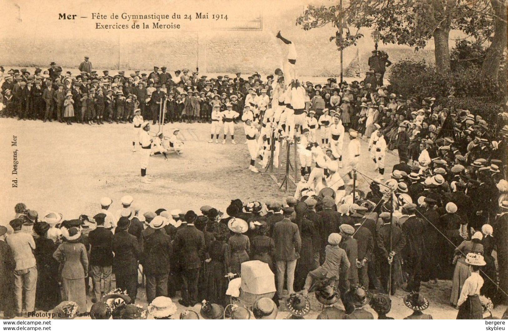 41. CPA - MER - Fête De Gymnastique - Mai 1914 - Exercices De La Méroise -  Gymnastes - - Mer