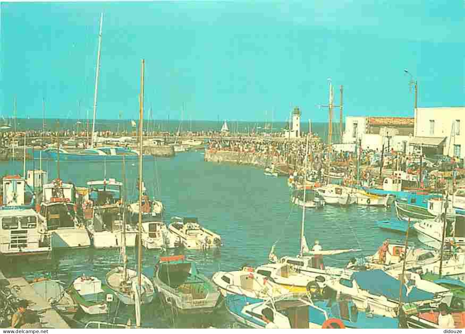 17 - Ile De Ré - La Flotte En Ré - Le Port - Un Jour De Fete - Bateaux - CPM - Voir Scans Recto-Verso - Ile De Ré