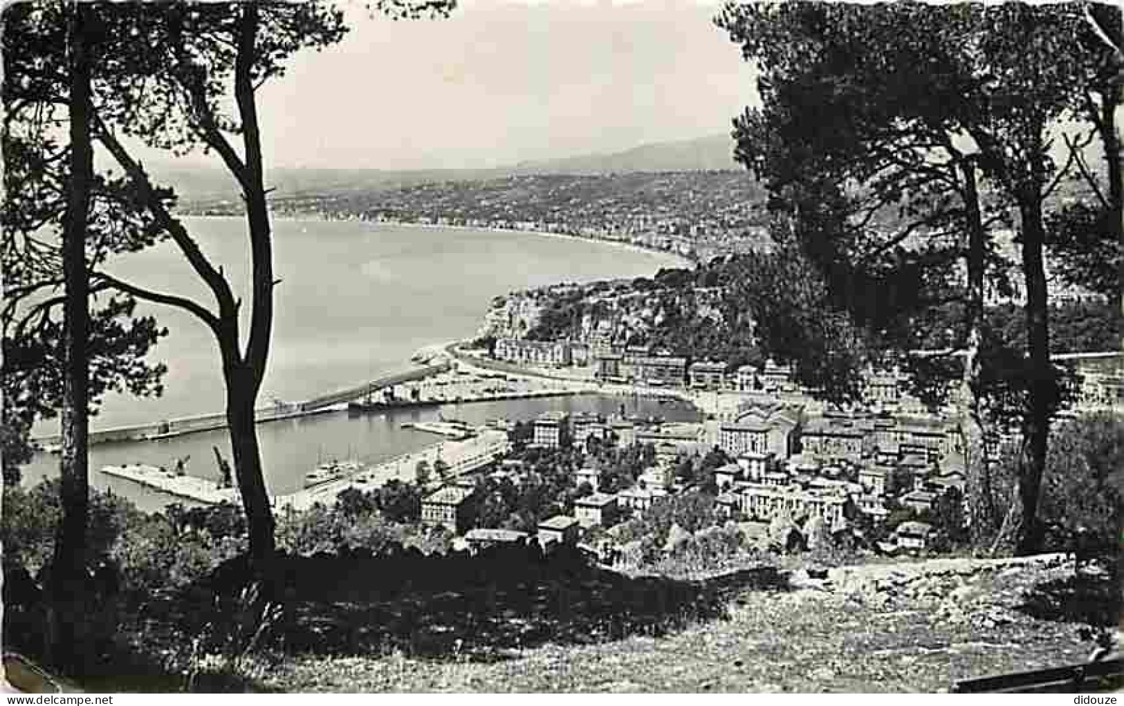 06 - Nice - Vue Générale - CPM - Voir Scans Recto-Verso - Multi-vues, Vues Panoramiques