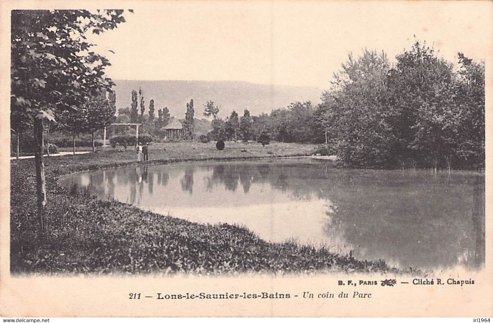 LONS LE SAUNIER LES BAINS UN COIN DU PARC - Lons Le Saunier