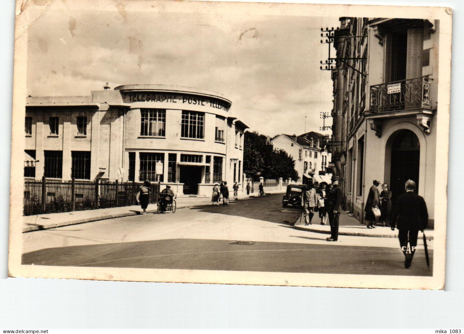 88 - Vittel - Rue De Verdun Et L'Hôtel Des Postes - Vittel