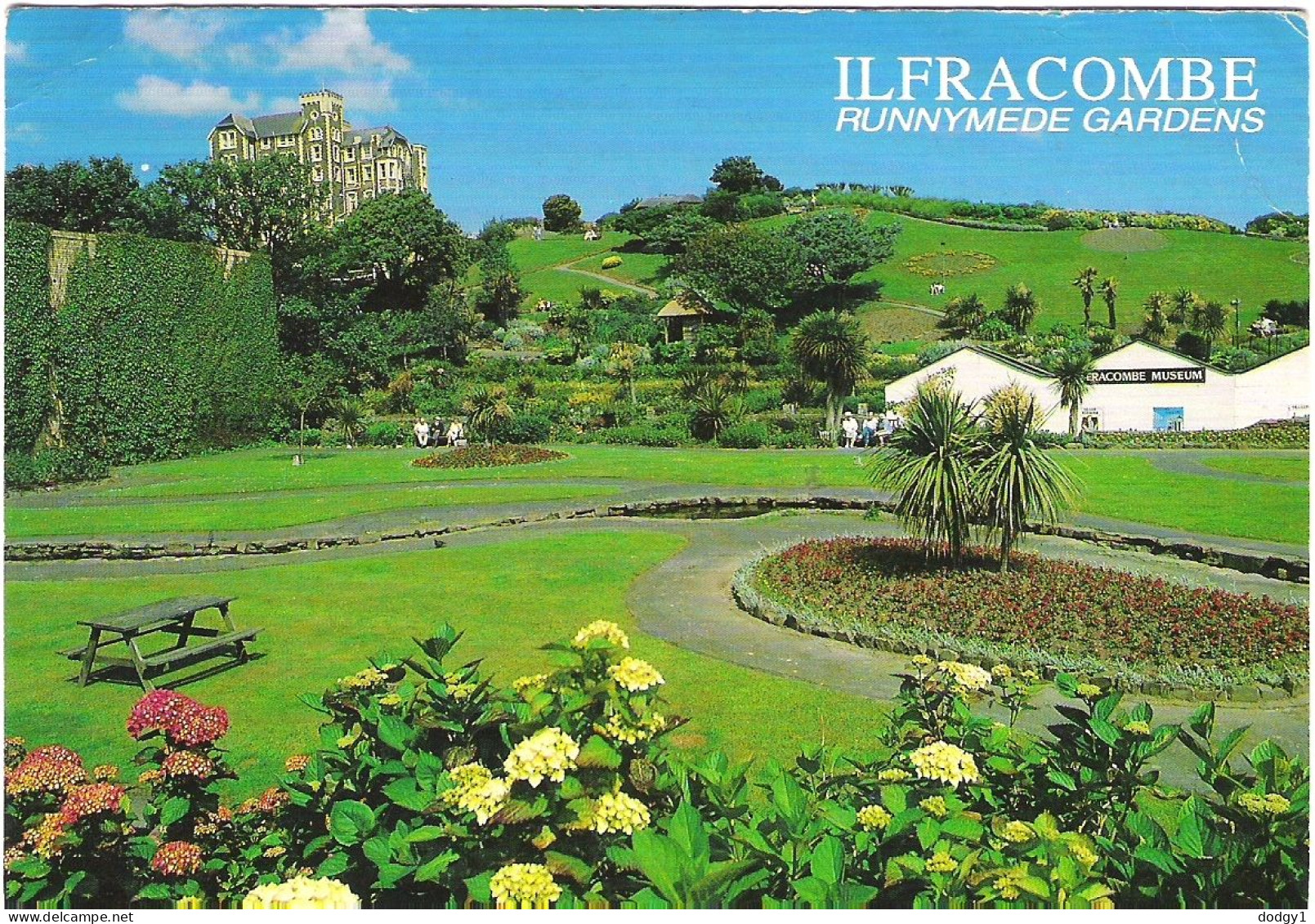 RUNNYMEDE GARDENS, ILFRACOMBE, NORTH DEVON, ENGLAND. USED POSTCARD Mm7 - Ilfracombe