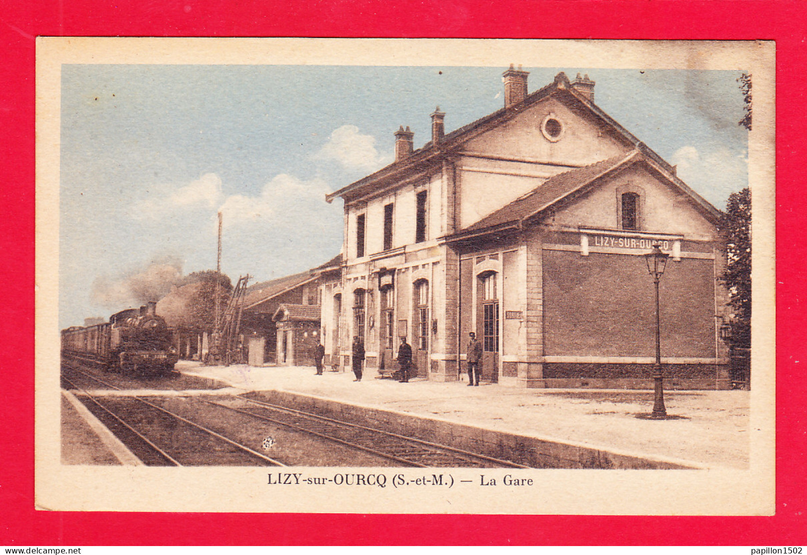 F-77-Lizy Sur Ourcq-05Ph116  La Gare, Le Train En Gare, Cpa Colorisée - Lizy Sur Ourcq