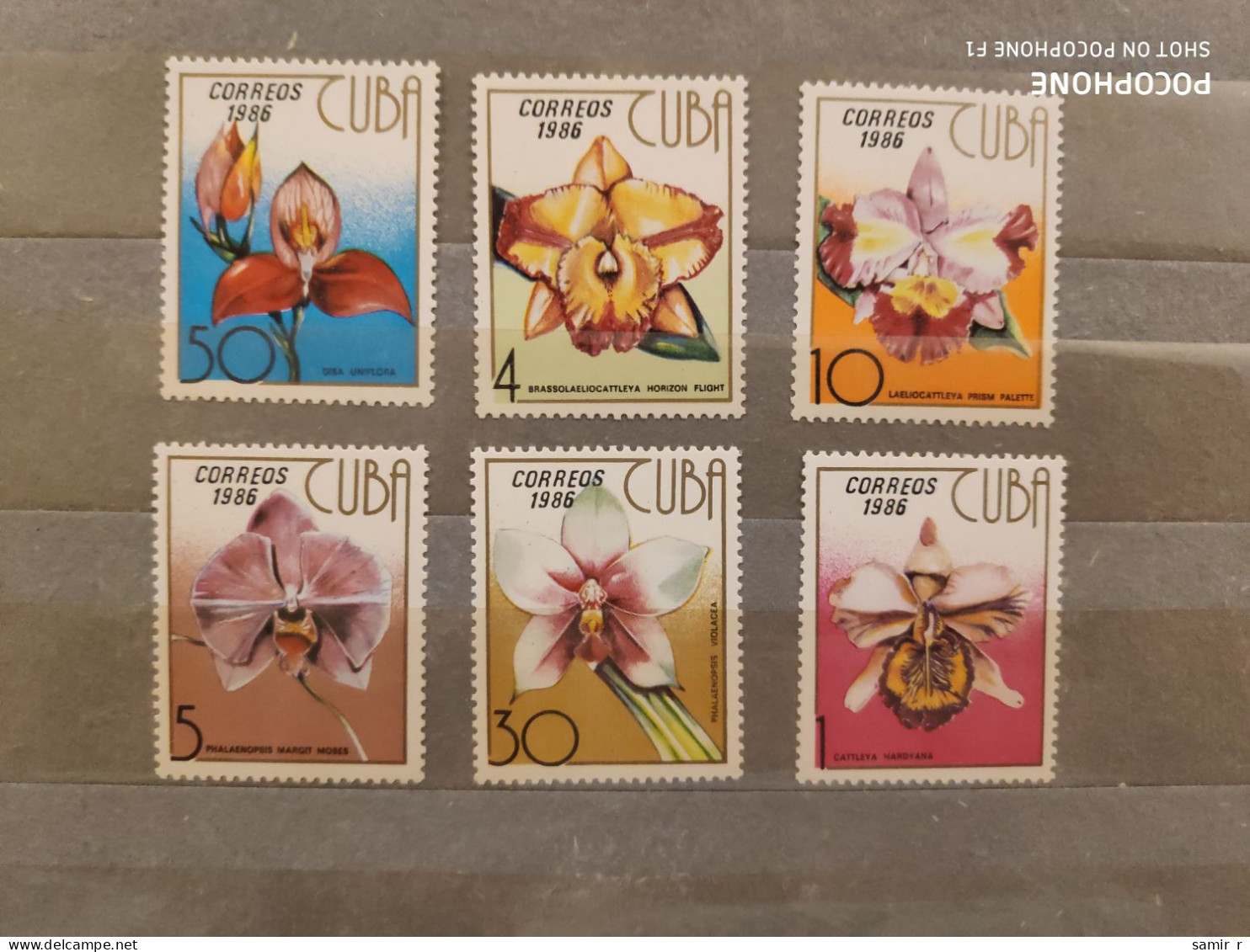 1986	Cuba	Flowers (F89) - Unused Stamps