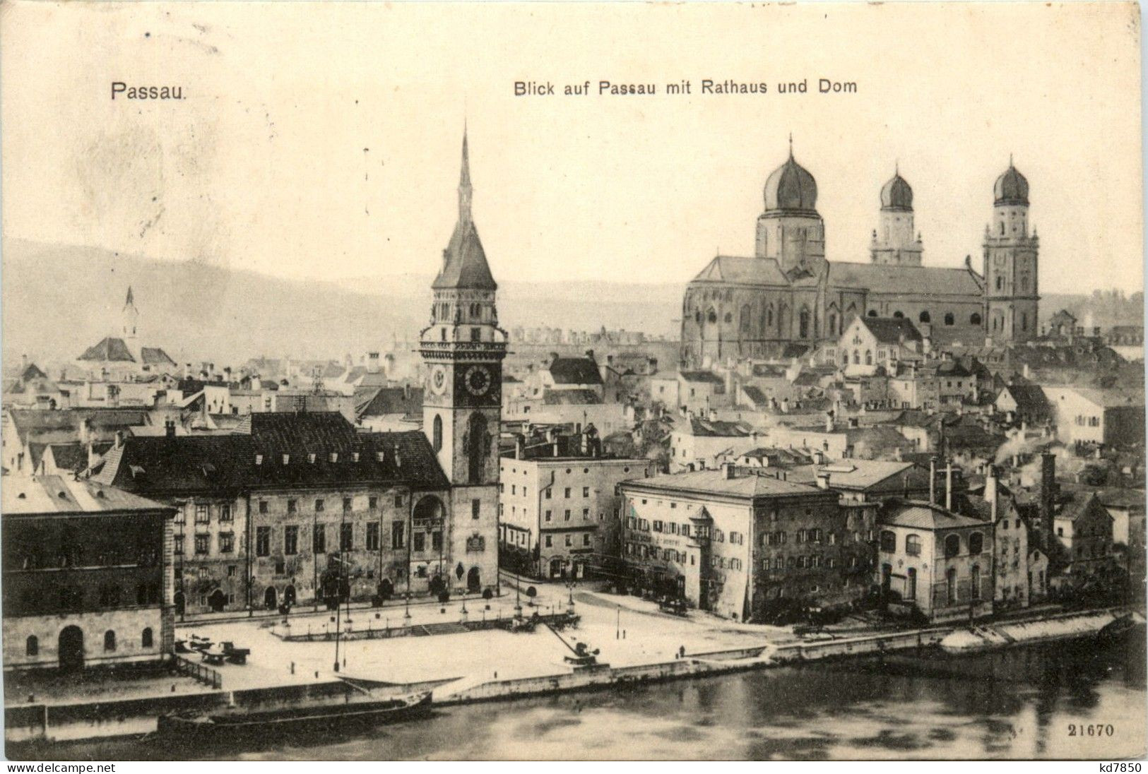 Passau/Bayern - Passau, Blick Mit Rathaus Und Dom - Passau