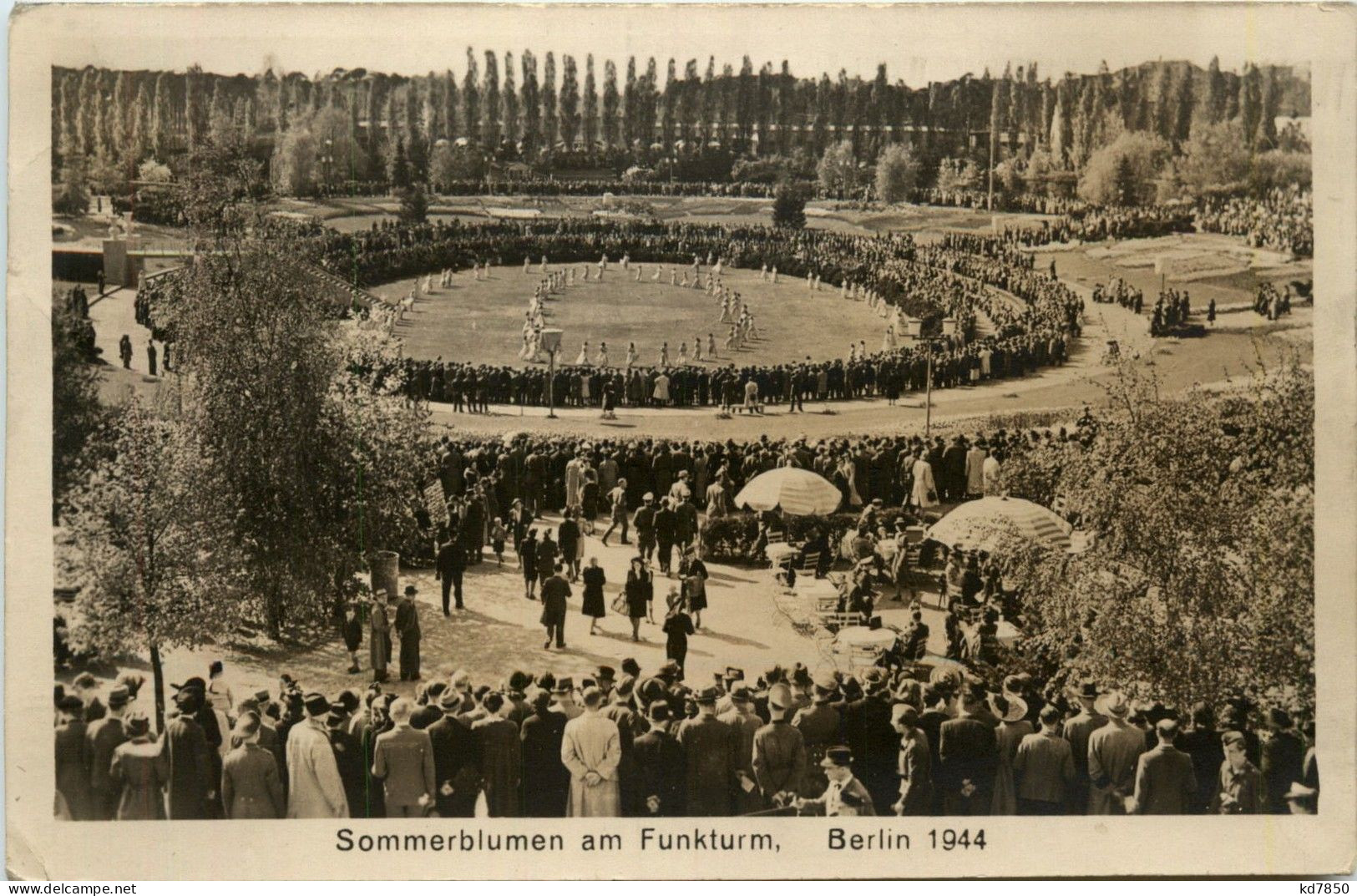 Berlin-Charlottenburg - Sommerblumen Am Funkturm Berlin 1944 - Charlottenburg