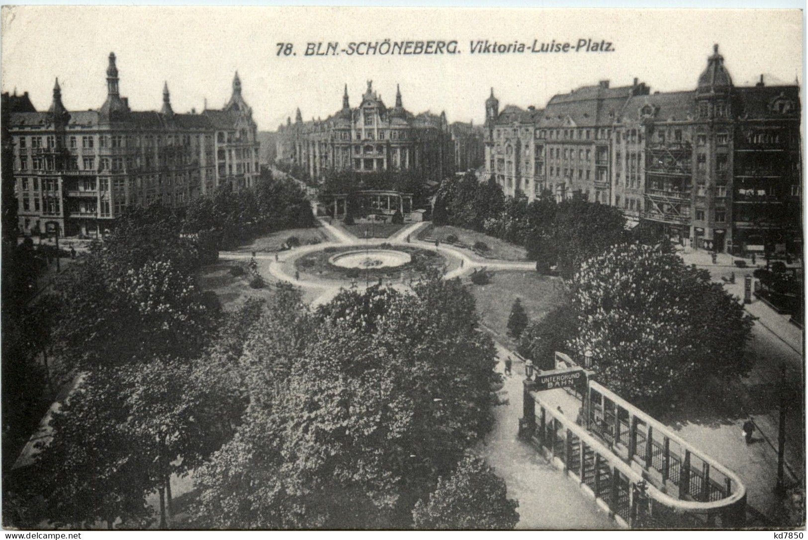 Schöneberg - Viktoria Luise Platz - Schoeneberg