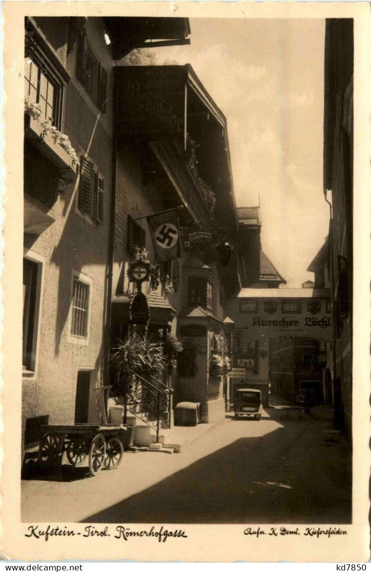 Kufstein - Römerhofgasse Mit Hakenkreuzfahne - Kufstein