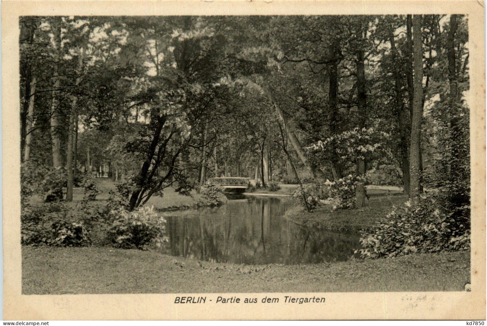 Berlin - Partie Aus Dem Tiergarten - Dierentuin