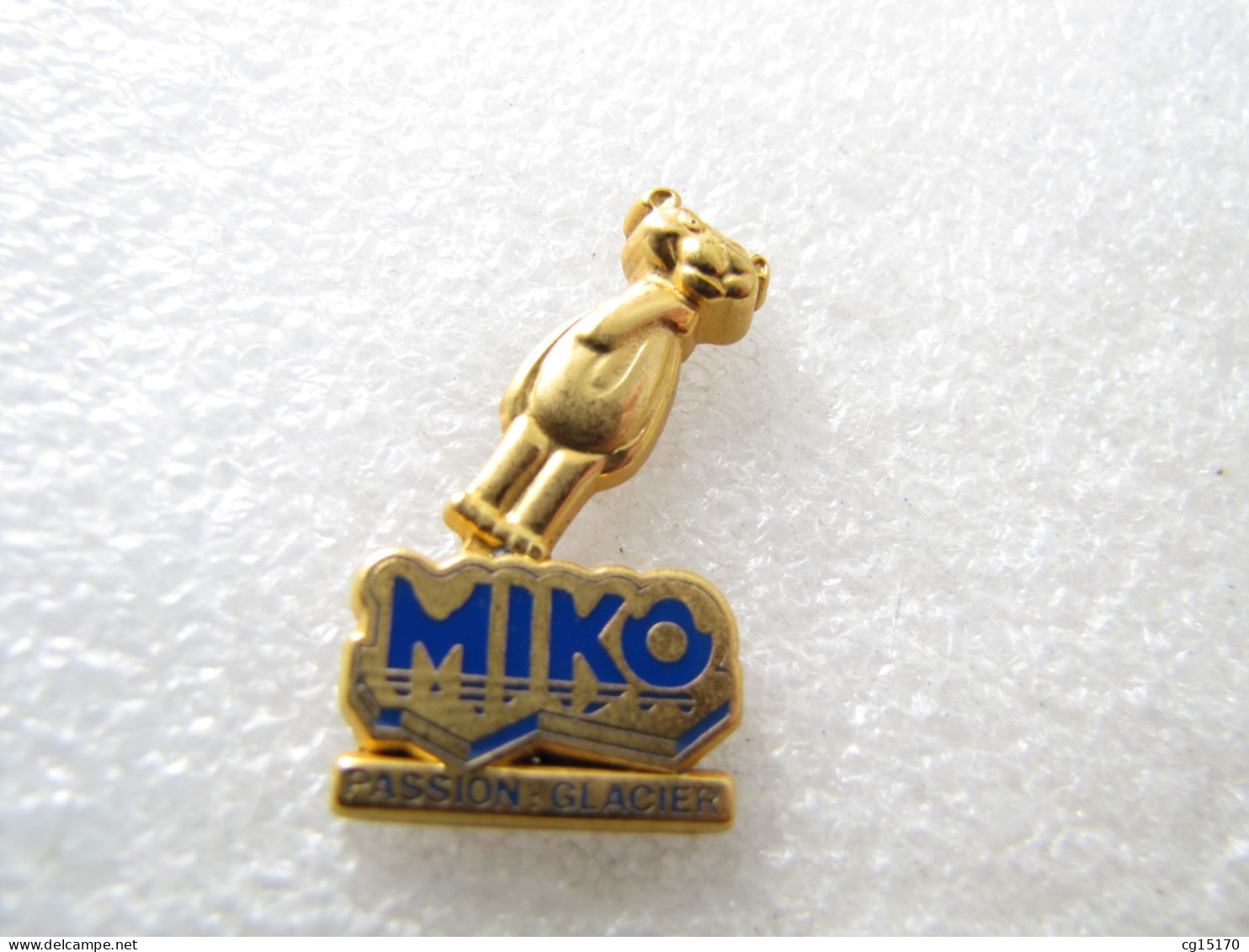 PIN'S   MIKO   PANTHÈRE  ROSE    ARTHUS BERTRAND - Alimentazione